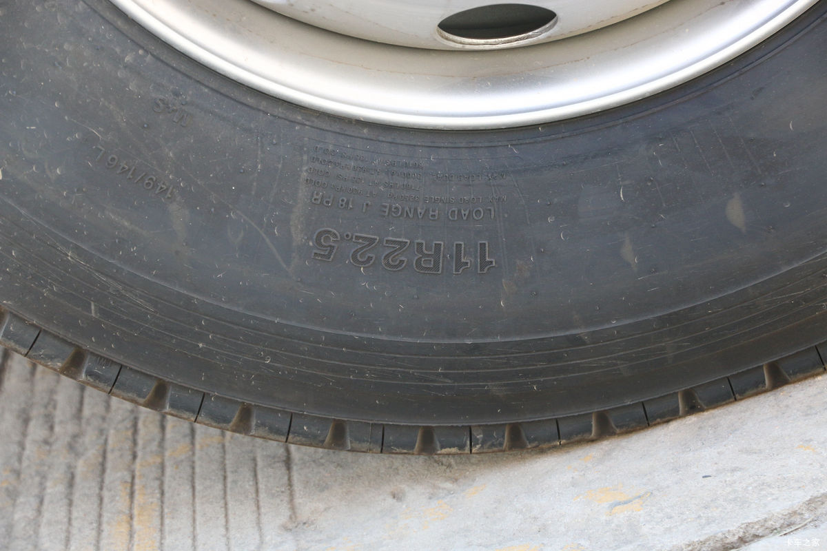  ŷRϵ 240 9.85ʽػ()(BJ5186XXY-2M)                                                