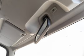 擎天柱&nbsp;载货车驾驶室                                               图片