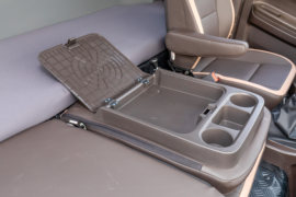 擎天柱&nbsp;载货车驾驶室                                               图片