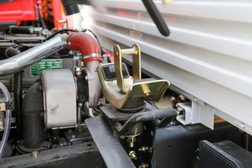 һ������ ��Ű���1ϵV6 102���� 3.02�׵��������Ῠ(��ɲ)ͼƬ