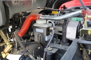 һ������ ��Ű���1ϵV6 102���� 3.02�׵��������Ῠ(��ɲ)ͼƬ