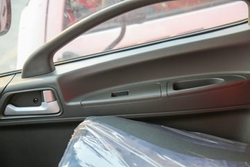 һ������ ��Ź�ʨ3ϵ 130���� 4.2�׵��������Ῠ(����)ͼƬ