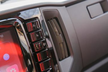 һ������ ��Ź�ʨ3ϵ 130���� 4.2�׵��������Ῠ(����)ͼƬ