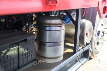 һ������ ��Ź�ʨ3ϵ 130���� 4.2�׵��������Ῠ(����)ͼƬ