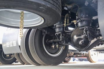 һ������ ��Ź�ʨ3ϵ 130���� 4.2�׵��������Ῠ(����)ͼƬ