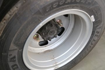 һ������ ��Ź�ʨ3ϵ 130���� 4.2�׵��������Ῠ(����)ͼƬ