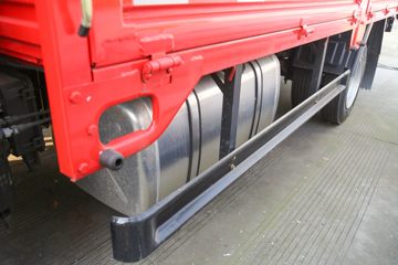 һ������ ��Ź�ʨ3ϵ 130���� 4.2�׵��������Ῠ(����)ͼƬ