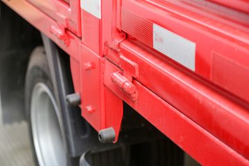 һ������ ��Ź�ʨ3ϵ 130���� 4.2�׵��������Ῠ(����)ͼƬ