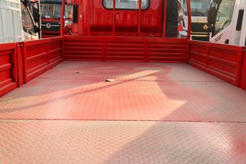 һ������ ��Ź�ʨ3ϵ 130���� 4.2�׵��������Ῠ(����)ͼƬ