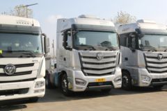 福田 欧曼EST 穿越版 580马力 6X4 AMT自动档牵引车(带液缓)(BJ4259Y6DHL-12)