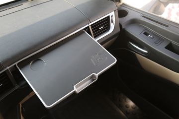 ���� ŷ��EST ��Խ�� 580���� 6X4 AMT�Զ���ǣ����(��Һ��)ͼƬ