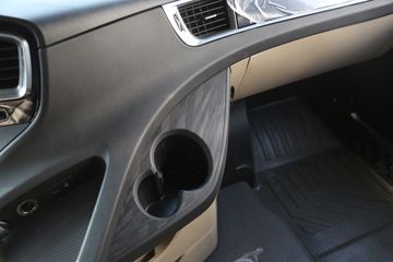 ���� ŷ��EST ��Խ�� 580���� 6X4 AMT�Զ���ǣ����(��Һ��)ͼƬ