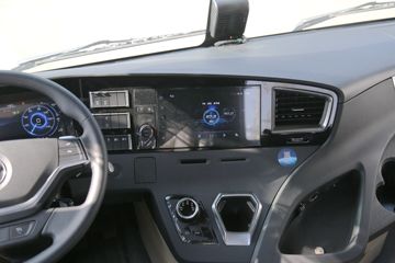 ���� ŷ��EST ��Խ�� 580���� 6X4 AMT�Զ���ǣ����(��Һ��)ͼƬ