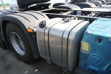 ���� ŷ��EST ��Խ�� 580���� 6X4 AMT�Զ���ǣ����(��Һ��)ͼƬ