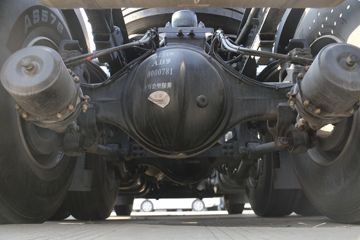 ���� ŷ��EST ��Խ�� 580���� 6X4 AMT�Զ���ǣ����(��Һ��)ͼƬ