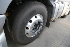 福田 欧曼EST 穿越版 580马力 6X4 AMT自动档牵引车(带液缓)(BJ4259Y6DHL-12)