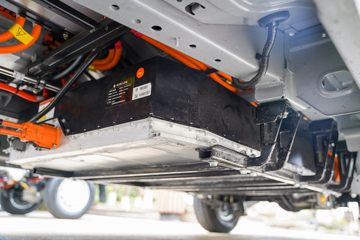 ���� ʱ��EV6 ������� 3.2T 2�� 4.89�״��綯��ջ���41.93kWhͼƬ