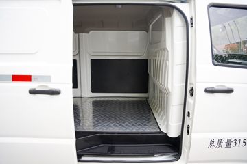 ���� ʱ��EV6 ������� 3.2T 2�� 4.89�״��綯��ջ���41.93kWhͼƬ