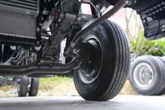 中国重汽成都商用车 瑞狮 160马力 4.15米单排仓栅式轻卡(潍柴)(CDW5044CCYG331DFA)