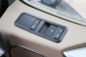 ���� �����K7�ؿ� ���ʰ� 490���� 6X4 AMT�Զ���ǣ����(����)(Һ��)ͼƬ
