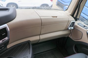 ���� �����K7�ؿ� ���ʰ� 490���� 6X4 AMT�Զ���ǣ����(����)(Һ��)ͼƬ
