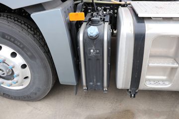 ���� �����K7�ؿ� ���ʰ� 490���� 6X4 AMT�Զ���ǣ����(����)(Һ��)ͼƬ