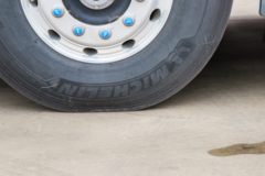 江淮 格尔发K7重卡 舒适版 490马力 6X4 AMT自动挡牵引车(国六)(液缓)(HFC4252P1K7E33KS)
