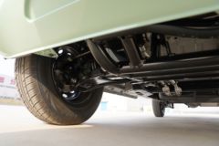 雷驰 仁T10 1.6T 1.76米单排电动厢式微卡15.12kWh