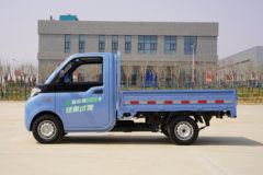 雷驰 仁T10 1.6T 1.75米单排电动栏板微卡15.12kWh
