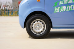 雷驰 仁T10 1.6T 1.75米单排电动栏板微卡15.12kWh