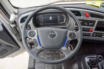 ���� ŷ��R proϵ 220���� 6.8��AMT�Զ��������ػ���(����)(BJ1186VKPFK-1M)ͼƬ