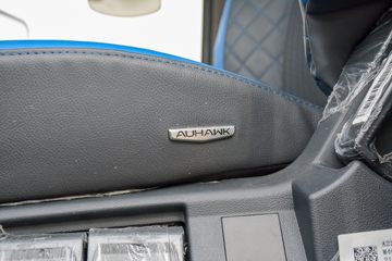 ���� ŷ��R proϵ 220���� 6.8��AMT�Զ��������ػ���(����)(BJ1186VKPFK-1M)ͼƬ