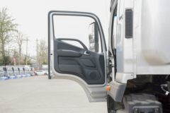 福田 欧航R pro系 220马力 6.8米AMT自动档栏板载货车(国六)(BJ1186VKPFK-1M)