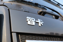 智卡&nbsp;牵引车外观                                                图片