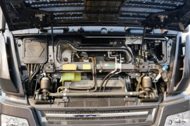 智卡&nbsp;牵引车底盘                                                图片