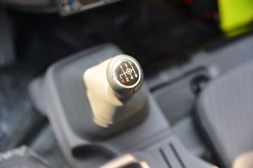 ���� �������� 156���� 4X2 4.085����س�(4.33�ٱ�)ͼƬ