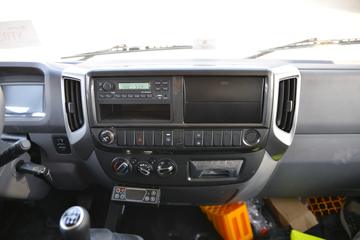 ���� �������� 156���� 4X2 4.085����س�(4.33�ٱ�)ͼƬ