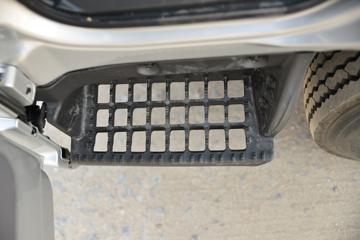 ���� �������� 156���� 4X2 4.085����س�(4.33�ٱ�)ͼƬ