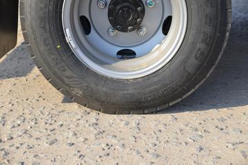 ���� �������� 156���� 4X2 4.085����س�(4.33�ٱ�)ͼƬ