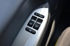 福田 奥铃速运 BUFF版 158马力 3.83米排半栏板轻卡(国六)(BJ1048V9JDA-AB2)