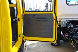 K6&nbsp;载货车驾驶室                                               图片