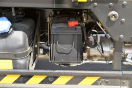 K6&nbsp;载货车底盘                                                图片