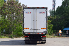 青岛解放 JK6 260马力 4X2 6.8米冷藏车(红叶牌)(MHY5180XLCCAK)
