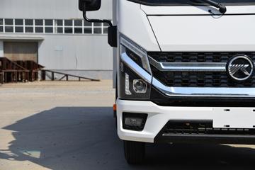 ���� ����M3 ������ 2.2L 95���� CNG 4.16�׵�����ʽ�Ῠ(KMC5043XXYNG336DP6)ͼƬ