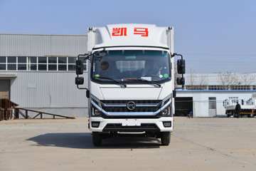 凯马 凯捷M3 2.2L 95马力 CNG 4.16米单排厢式轻卡(KMC5043XXYNG336DP6B)