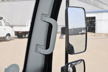 ���� ����M3 ������ 2.2L 95���� CNG 4.16�׵�����ʽ�Ῠ(KMC5043XXYNG336DP6)ͼƬ