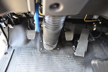 ���� ����M3 ������ 2.2L 95���� CNG 4.16�׵�����ʽ�Ῠ(KMC5043XXYNG336DP6)ͼƬ