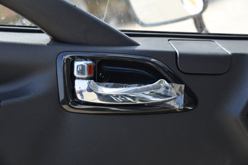 ���� ����M3 ������ 2.2L 95���� CNG 4.16�׵�����ʽ�Ῠ(KMC5043XXYNG336DP6)ͼƬ