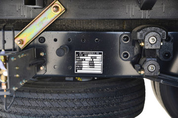 ���� ����M3 ������ 2.2L 95���� CNG 4.16�׵�����ʽ�Ῠ(KMC5043XXYNG336DP6)ͼƬ