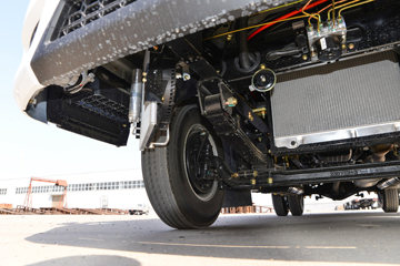 ���� ����M3 ������ 2.2L 95���� CNG 4.16�׵�����ʽ�Ῠ(KMC5043XXYNG336DP6)ͼƬ